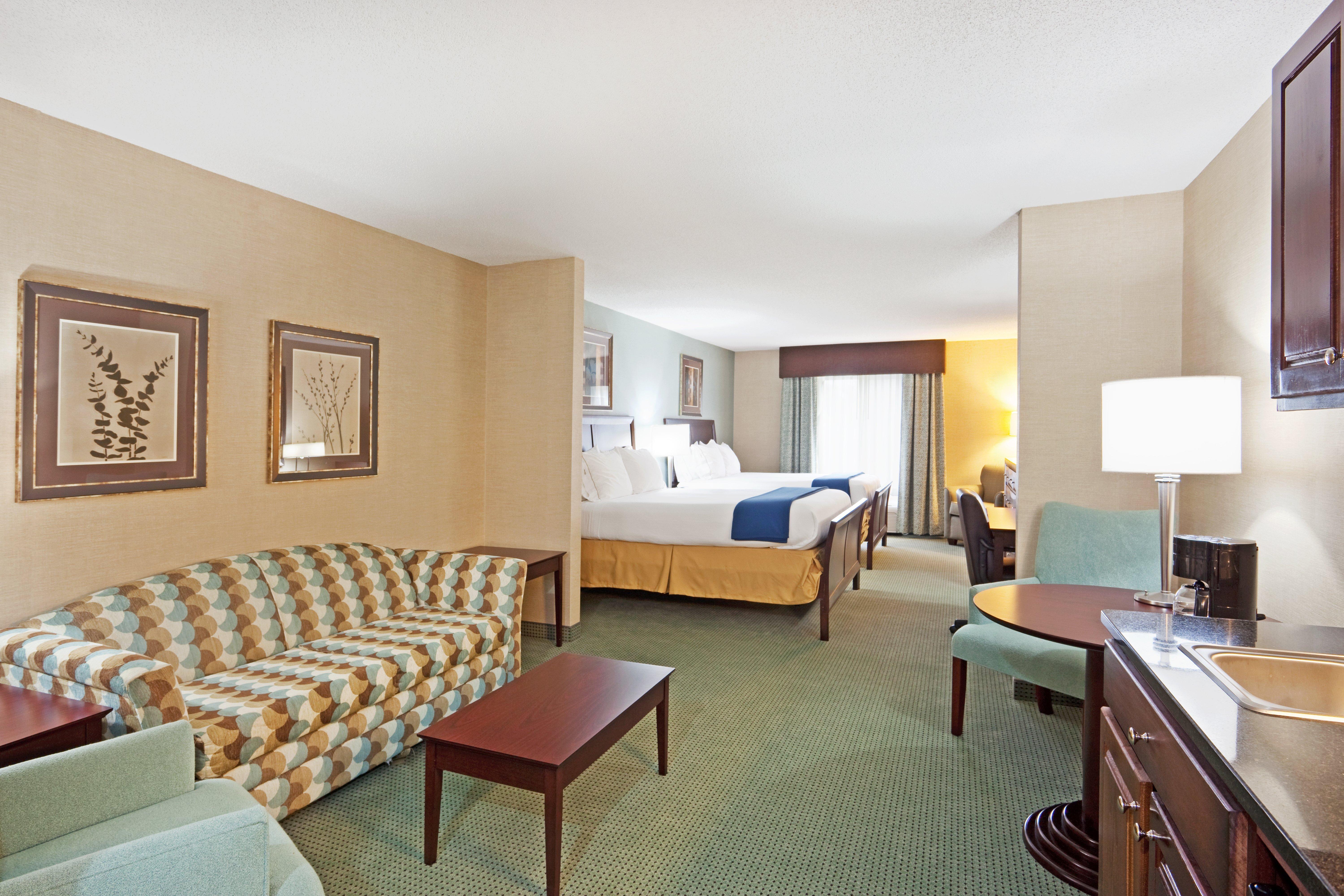 Holiday Inn Express And Suites Meriden By Ihg Экстерьер фото