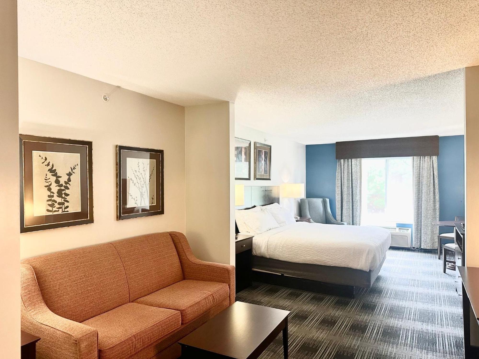 Holiday Inn Express And Suites Meriden By Ihg Экстерьер фото